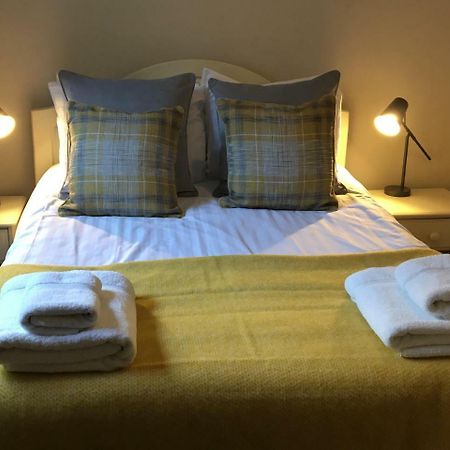The Black Bull Inn Escrick Extérieur photo