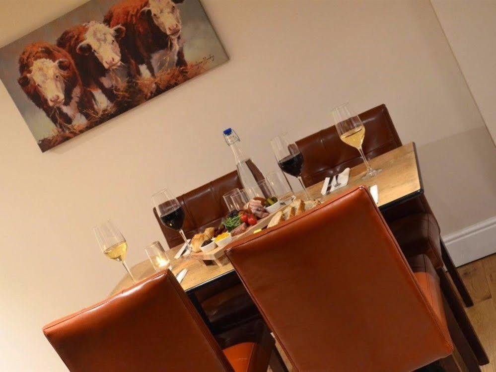 The Black Bull Inn Escrick Extérieur photo