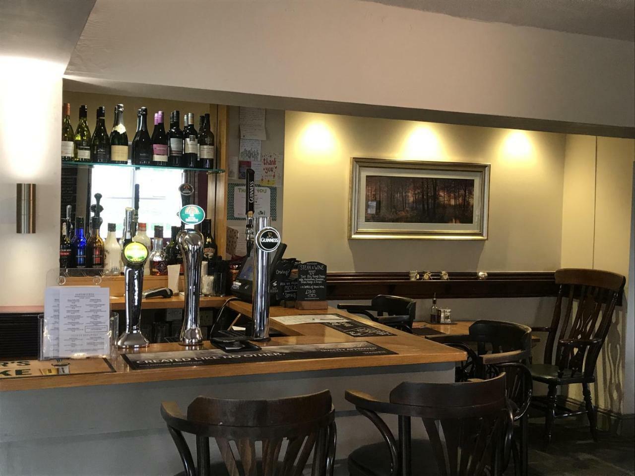 The Black Bull Inn Escrick Extérieur photo